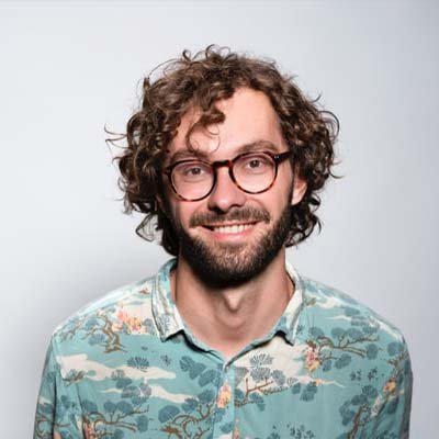 online coding course instructor 3